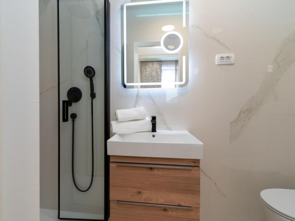 Apartment Mornar-3 By Interhome Trogir Bagian luar foto